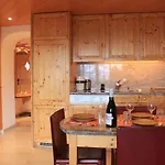 Dauphin 7 By Interhome Appartamento